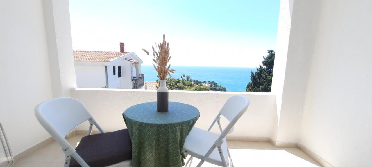 Studio Apartments Jupo Ulcinj Exterior foto