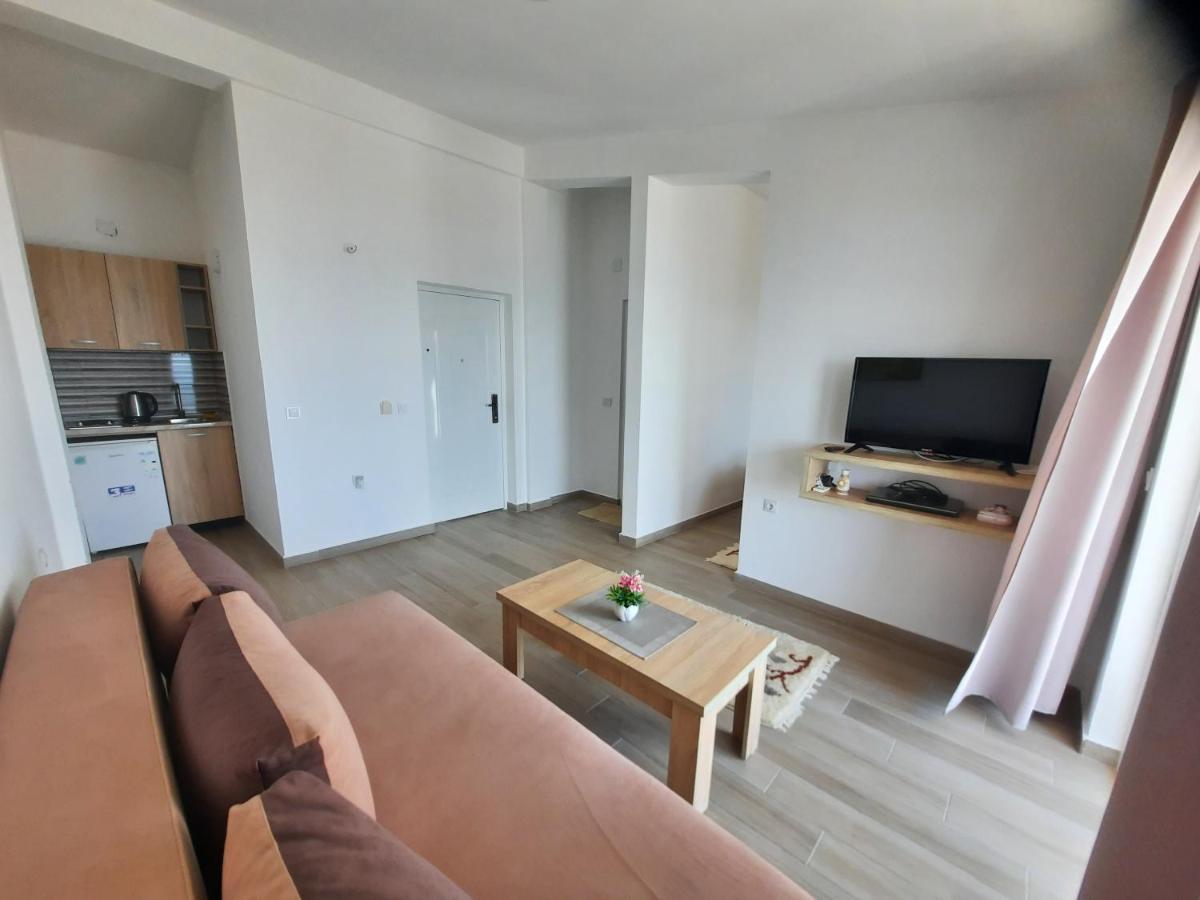 Studio Apartments Jupo Ulcinj Exterior foto