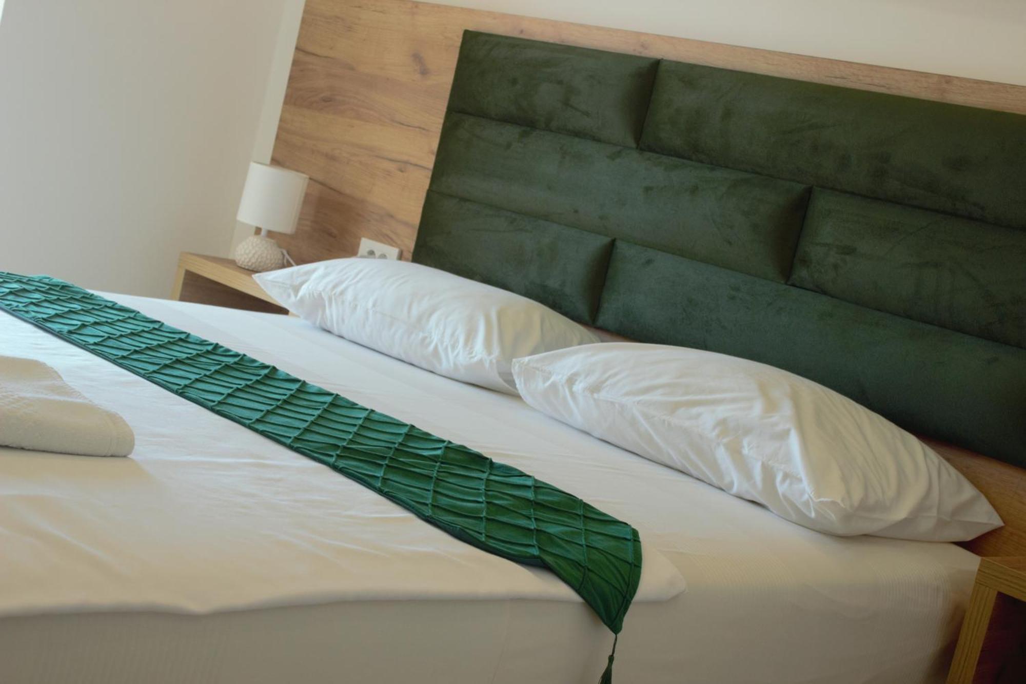 Studio Apartments Jupo Ulcinj Exterior foto